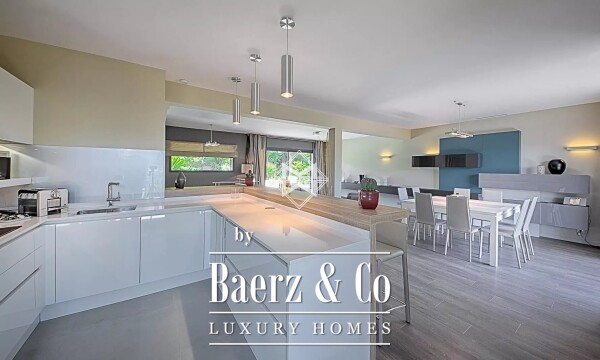 photo 6 Stunning contemporary style property with sea view