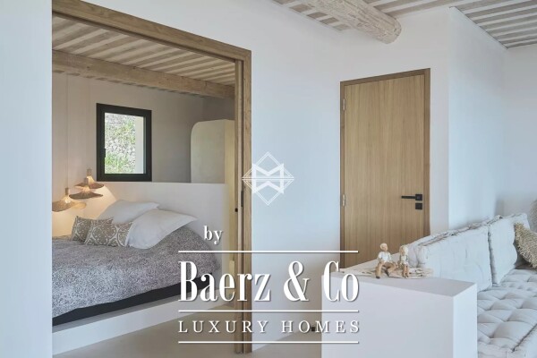 photo 14 Fayence Region: Beautiful property with commanding views of the countryside.