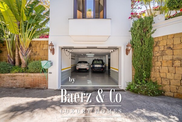 photo 35 Villa - Marbella East - Ref: 8192