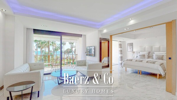 photo 5 Exceptionnal seafront and seaview apartment in Cannes Croisette