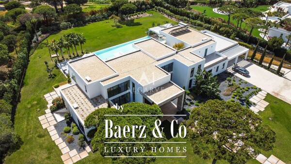 photo 1 VILAMOURA -A BREATHTAKING MODERN SANCTUARY OF OPULENCE BOASTING 8 LAVISH SUITES