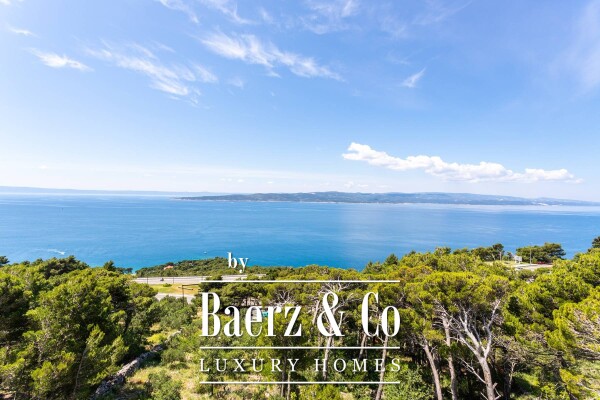 photo 38 Brela, an imposing villa with a panoramic view