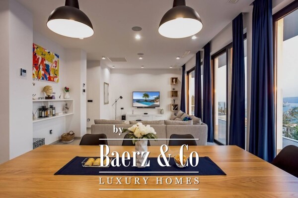 photo 12 Omis, luxury villa with pool and panoramic views