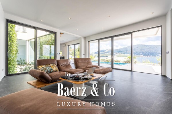 photo 5 Okrug Donji, modern villa in the second row from the sea