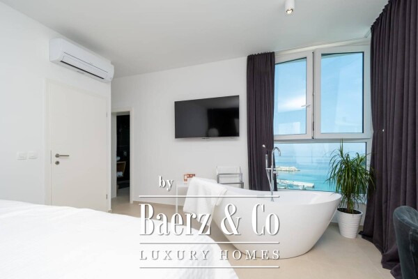 photo 20 Pat, Lun, beautiful villa with pool