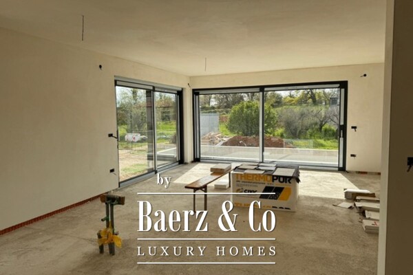 photo 30 Poreč, modern and elegant detached villa NKP 220 m2 on a large garden