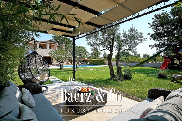 photo 8 Istria, Marčana, beautiful villa 280 m2 with tennis court and heated pool 50 m2