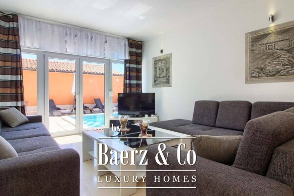 photo 23 Medulin, large detached house NKP 360 m2 with swimming pool