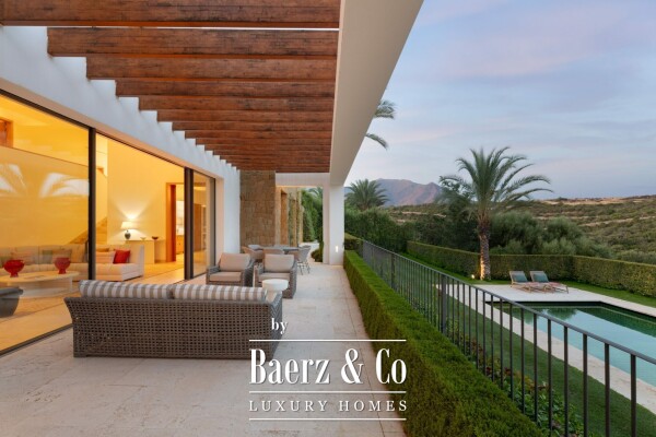 photo 10 Villa - Estepona West - Casares - Ref: 8334