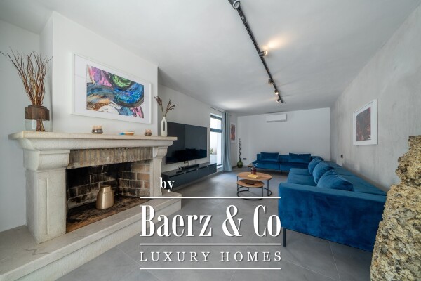 photo 17 Brač, villa in a beautiful position, 1st row by the sea