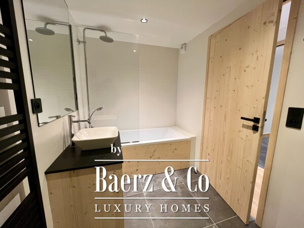 photo 6 Spacious T4 apartment in new residence