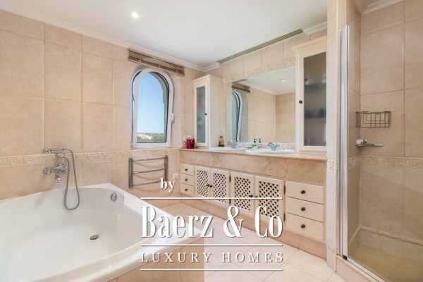 photo 15 Beautiful luxury home in Sotogrande, Sotogrande Alto - Zona F