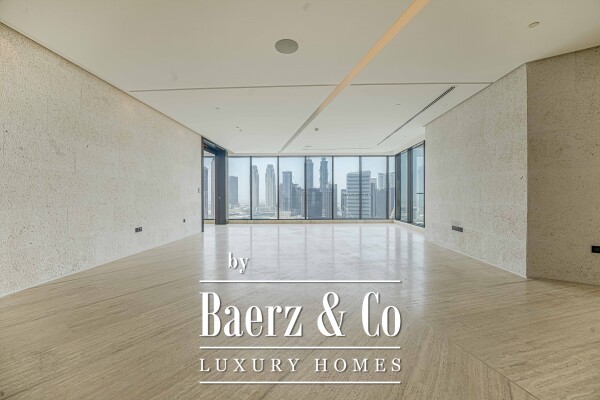 photo 8 Super Luxury | Penthouse | Vacant