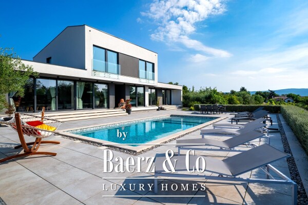 photo 9 Istria, Rakalj, modern villa with a large outdoor heated pool and a large garden