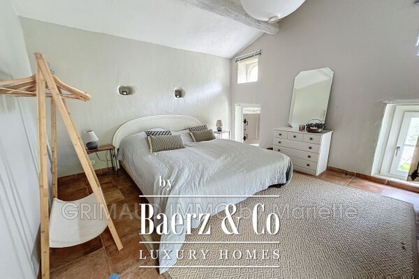 photo 15 Exceptional natural setting – House with pool on 9,057 m², 3