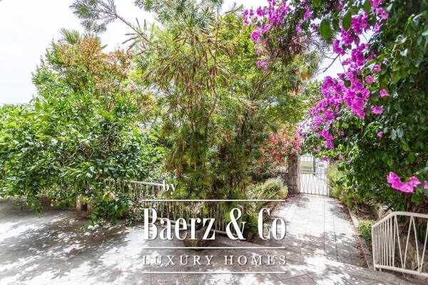 photo 13 Zaostrog, apartment house first row to the sea