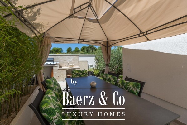 photo 6 Medulin, Istria: Luxury Modern Villa, 200m² NKP, Near Sea and Beaches