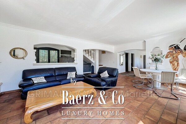 photo 9 Clear view, 5 bedrooms, large wooded plot