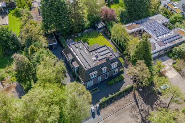 photo 67 van Brouchovenlaan 6