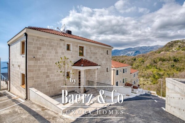 photo 2 Furnished Apartments in Villa with Pool and Seaview