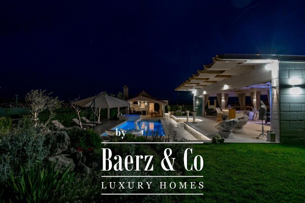 photo 23 Seget Donji, exceptional property with two buildings, swimming pool, jucuzzi and garden