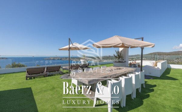 photo 23 Beautiful luxury home in Cala moli