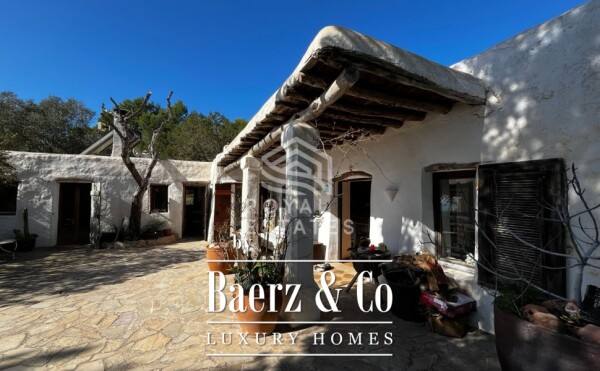 photo 10 Beautiful luxury home in Santa Eul\u00e0ria des Riu