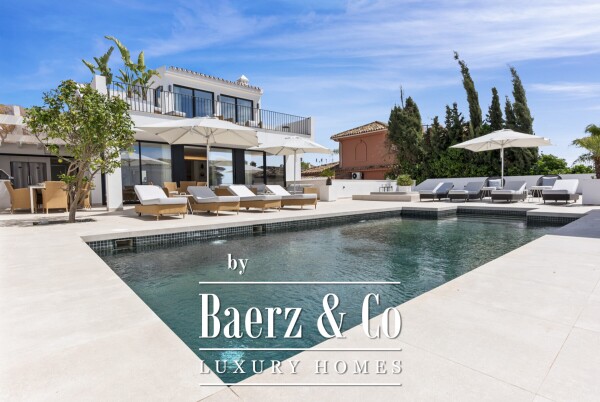 photo 2 Villa - Marbella East - Ref: 8528