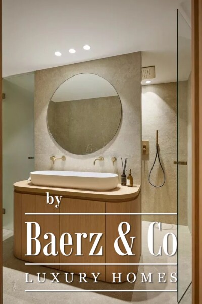 photo 11 Palm Beach - Seafront - Top Floor - 4 Rooms