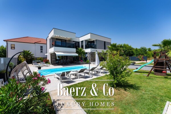 photo 2 Zadar, Zaton, modern house with swimming pool in a quiet location