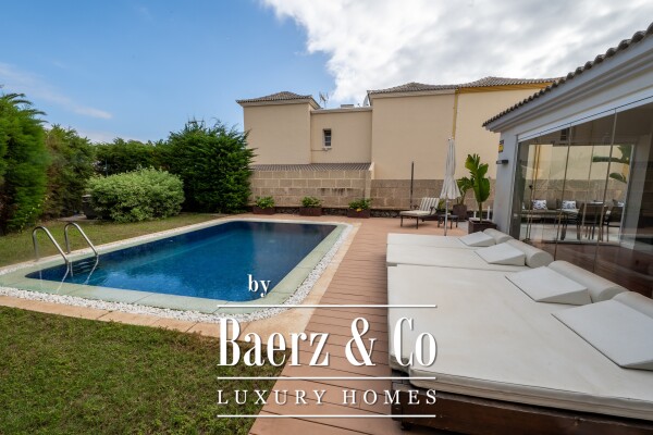 photo 6 Luxurious villa in central area Tenerife south