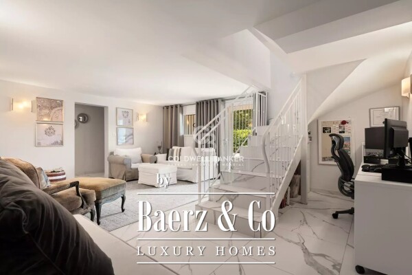 photo 11 Gorgeous villa in a perfection condition located in a gated domaine