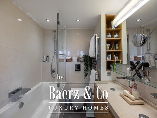 photo 9 2 Bedroom duplex Apartment - Bright - Near village