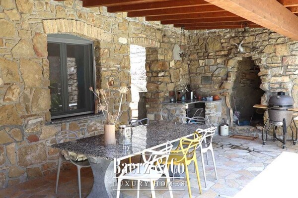 photo 9 Villa for sale 166 m²