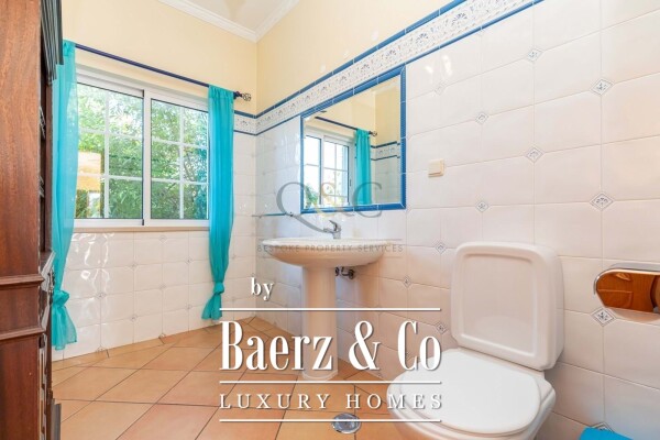 photo 10 Beautiful luxury home in Almancil, Almancil