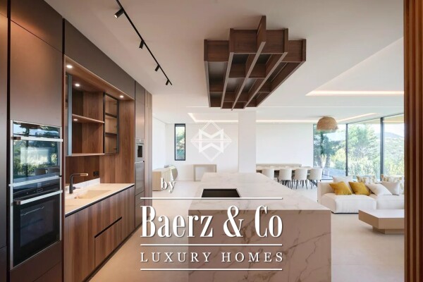 photo 10 New villa with sea view