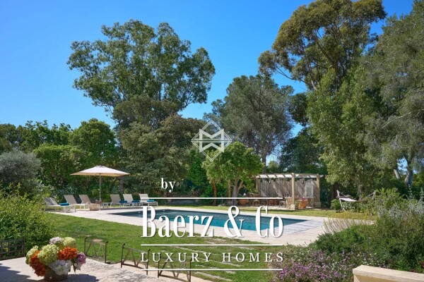 photo 4 Rayol-Canadel-sur-Mer in a quiet area, with sea view and within walking distance of the beach - Provençal property built on large flat land