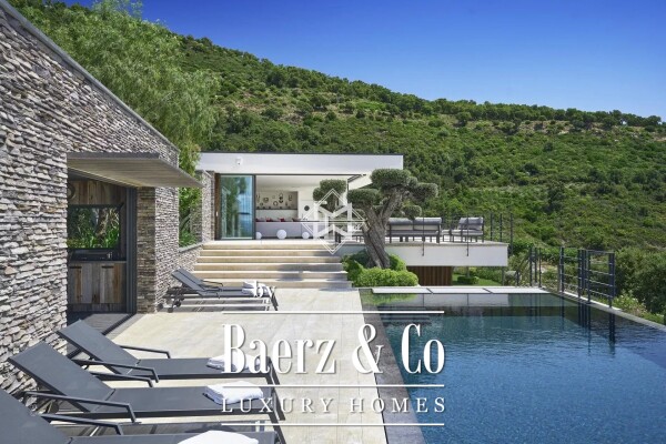 photo 12 Contemporary villa - Beautiful sea view