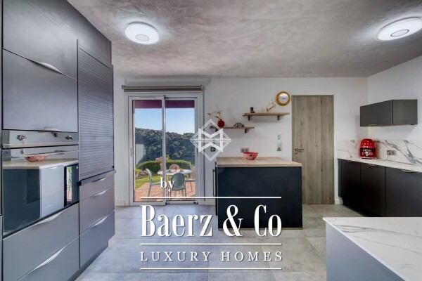 photo 7 Sole agent - panoramic seaview - Triple exposure