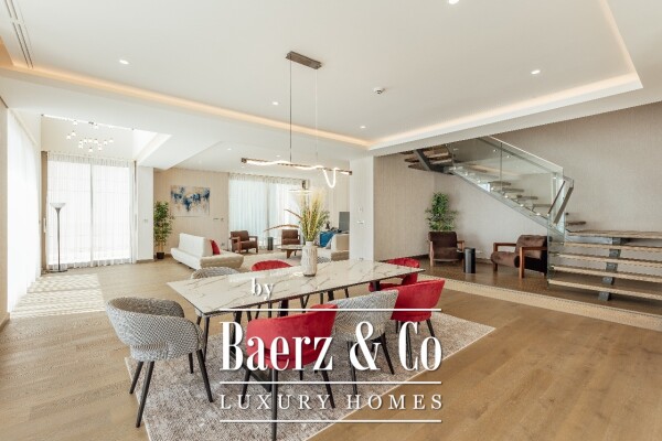 photo 13 Luxurious Three Bedroom Apartment with a Seaview