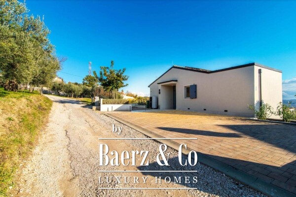 photo 21 Istria, Buje, exclusive villa with a beautiful view of the sea