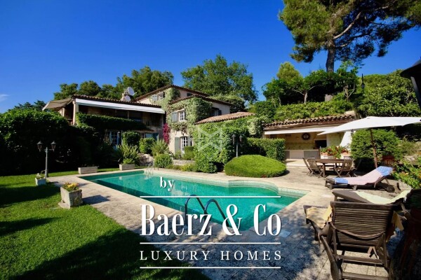 photo 26 Provençal house with sea view in sought-after estate