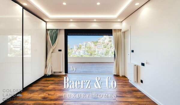 photo 7 Modern House in Voula