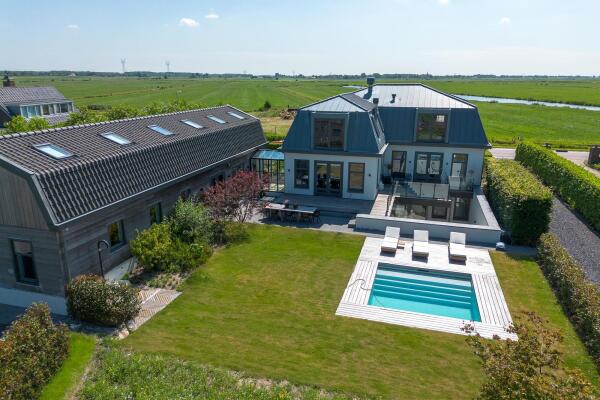 photo 2 Purmerland 95