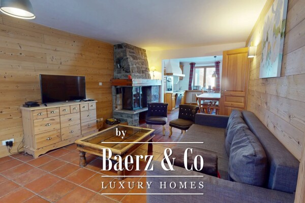 photo 6 Pleasant Village House, Close to the Shops