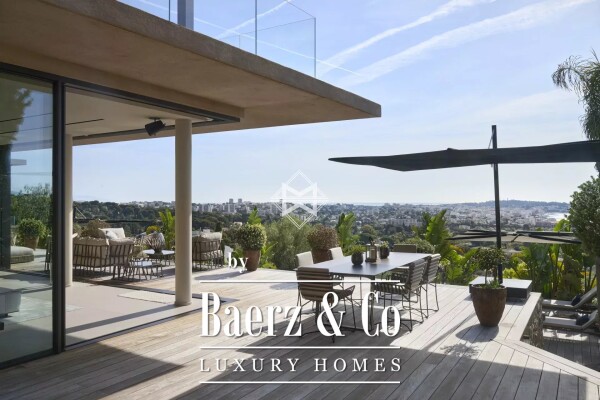 photo 4 STUNNING NEWLY BUILT ARCHITECT-DESIGNED HOUSE – AN EXCEPTIONAL PROPERTY