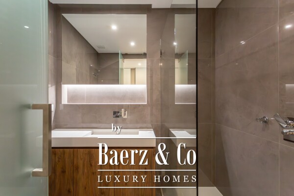 photo 13 Luxury apartment with 3 suites in the center of Carcavelos