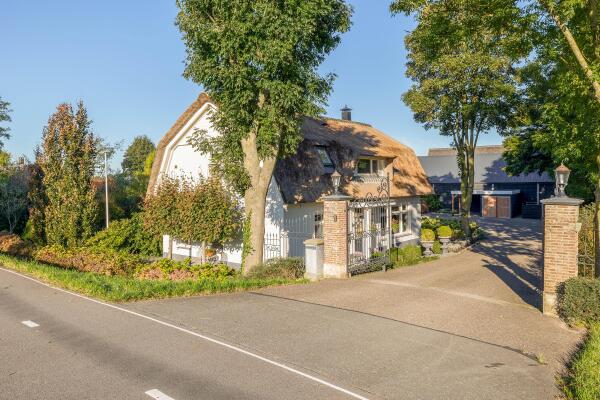 photo 8 Provincialeweg Oost 64