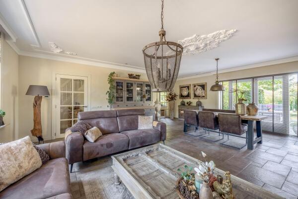 photo 21 Provincialeweg Oost 64