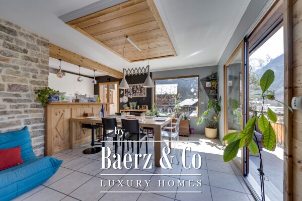 photo 3 5-BEDROOM CHALET - WITH 2 INDEPENDENT STUDIOS